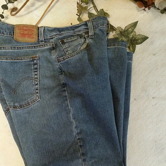 Levi's Denim - Capri  Levis sz 14 MIS